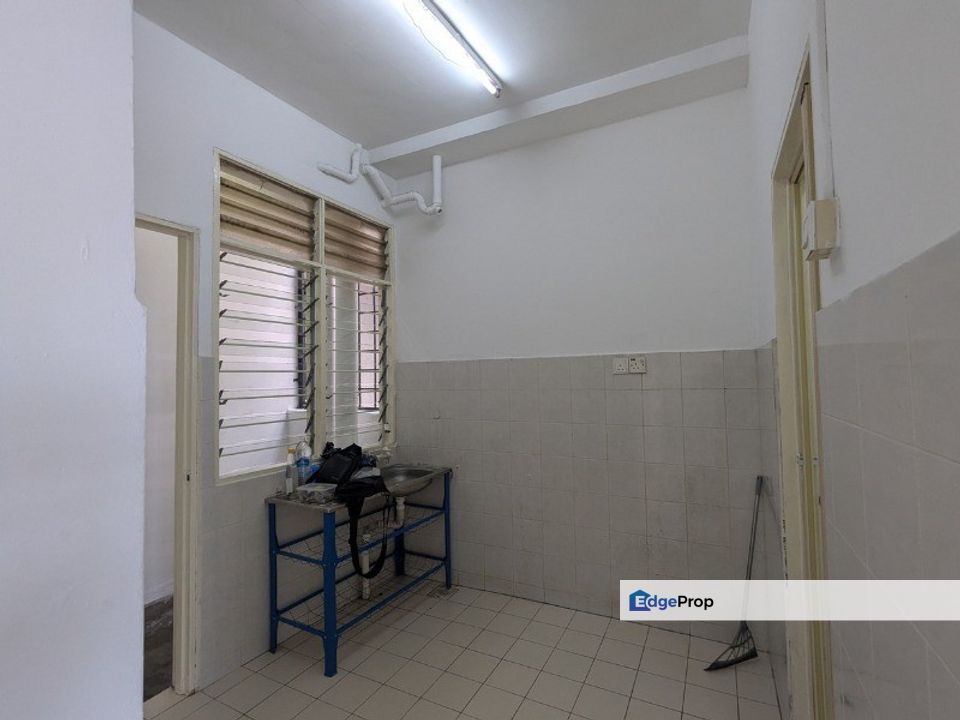 Well Maintained Lagoon Perdana Apartment Bandar Sunway, Selangor, Bandar Sunway