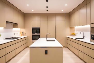 The Mansions @ Parkcity Heights