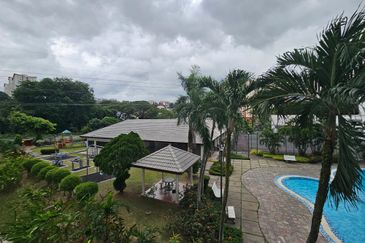 Kondominium Abadi Villa