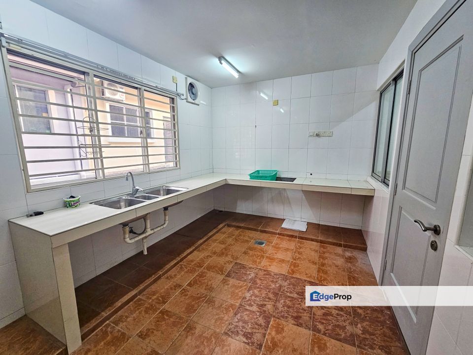 [Endlot + Near Field + Extended Kitchen + Covered Courtyard] Laman Putra, Putra Mahkota 7, Putra Heights, Selangor, Subang Jaya