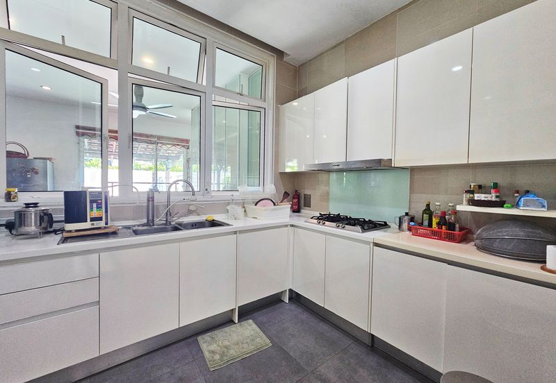 The Residence @ The Glades