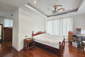 The Residence @ The Glades