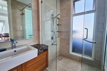 The Residence @ The Glades