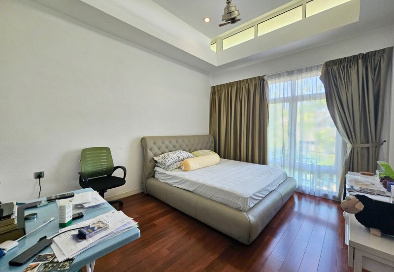 The Residence @ The Glades