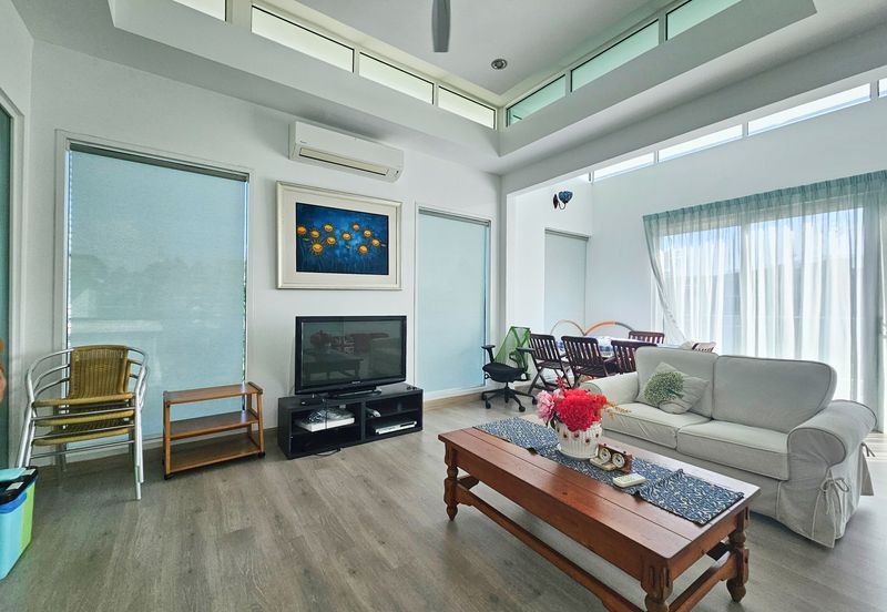 The Residence @ The Glades