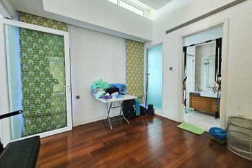 The Residence @ The Glades