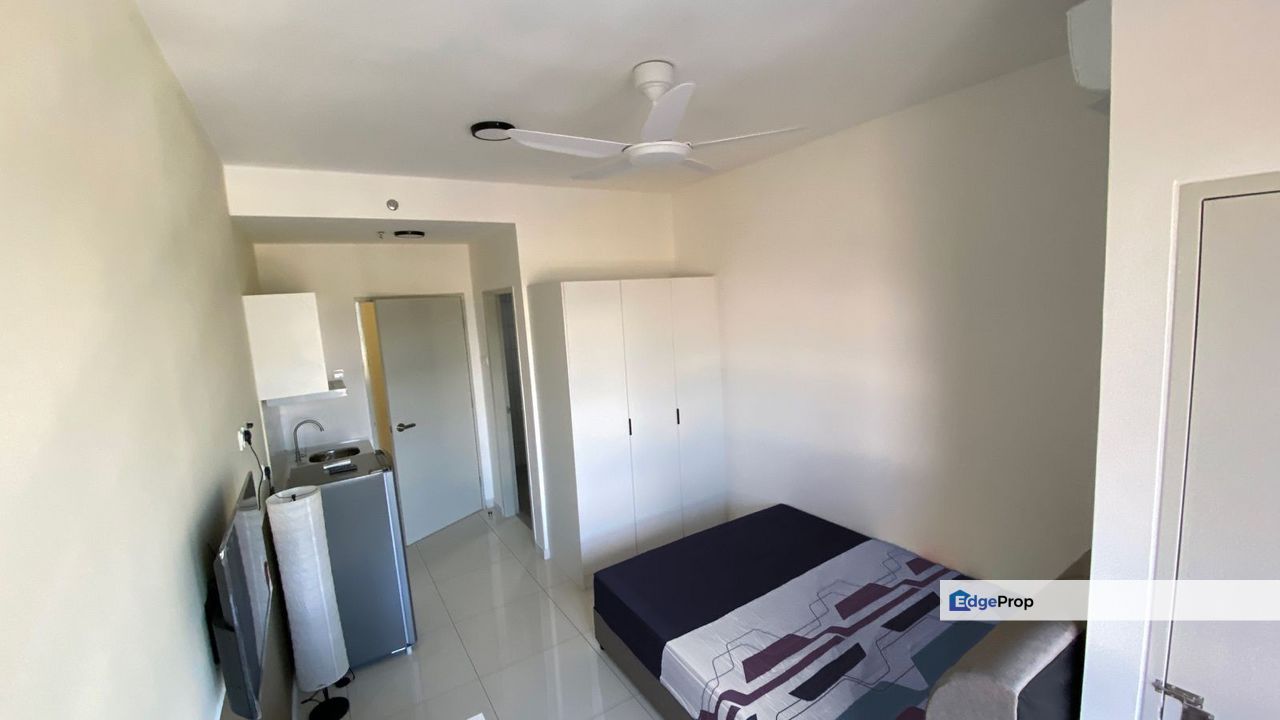 Fully Furnished Dual Keys Horizon Suites Dengkil, Selangor, Dengkil