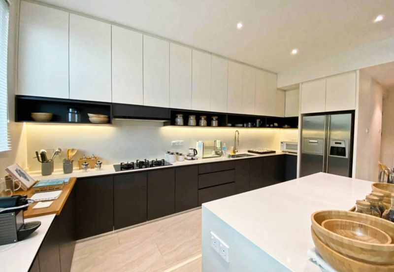 The Mansions @ Parkcity Heights