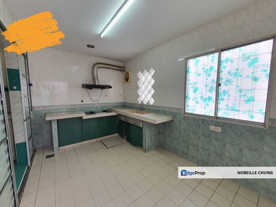 [FULL RENO + LAMINATE FLOORING + WET+DRY KITCHEN] USJ 9, USJ 11 Subang Jaya, Selangor, USJ