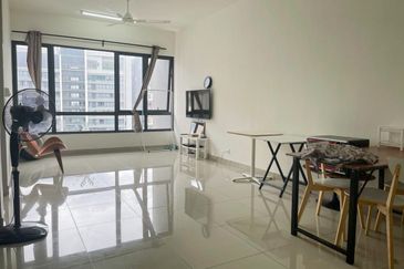 Paloma @ Tropicana Metropark