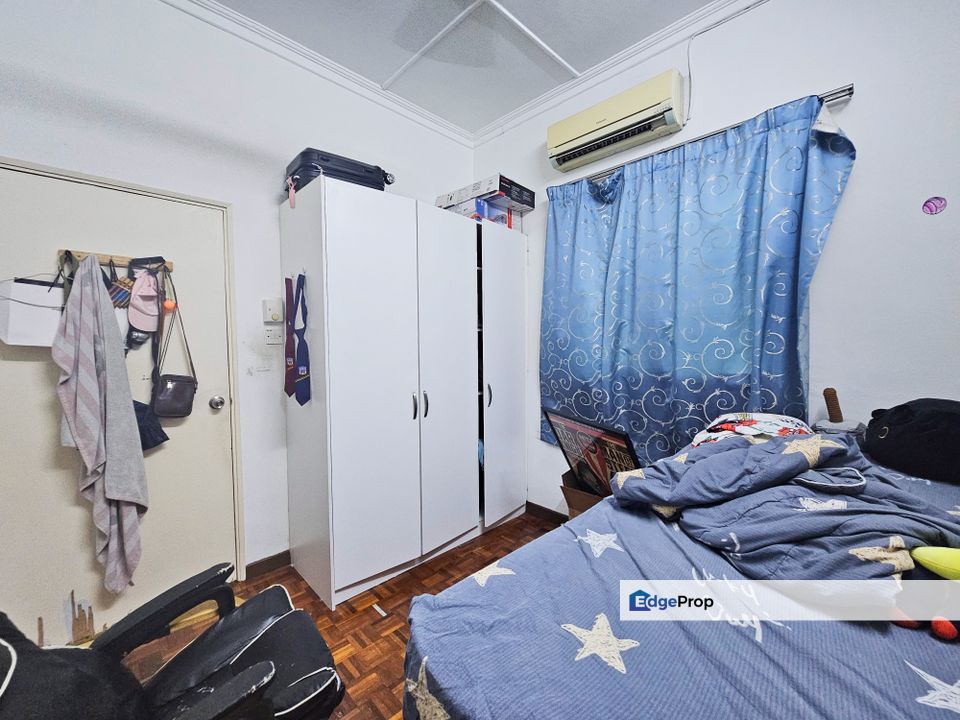 [NICE KITCHEN + FACE OPEN + GATED GUARDED] USJ 5 Subang Jaya, Selangor, USJ