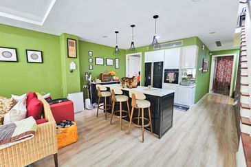 The Mews @ The Glades