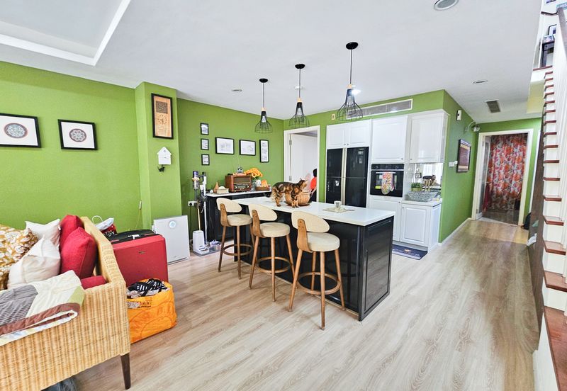 The Mews @ The Glades