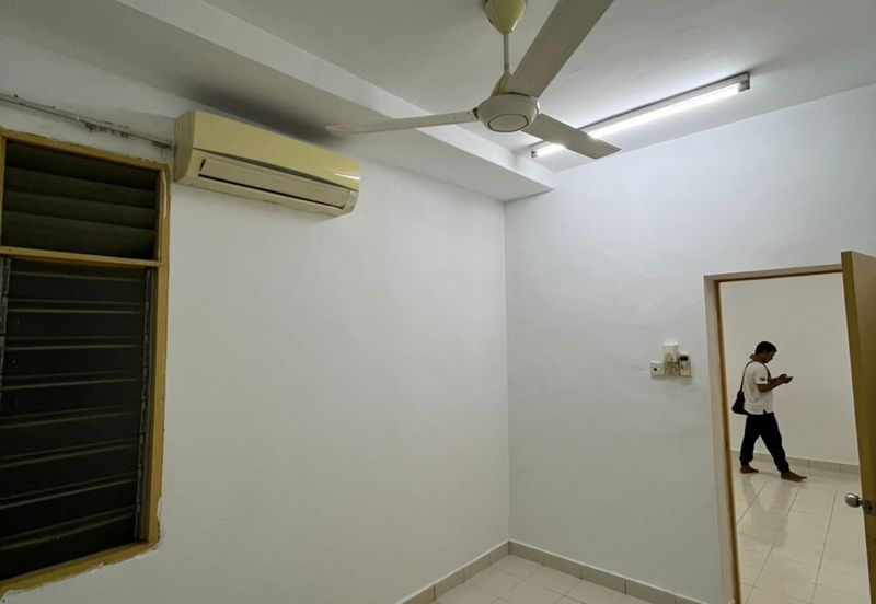 Pangsapuri Lagoon Perdana