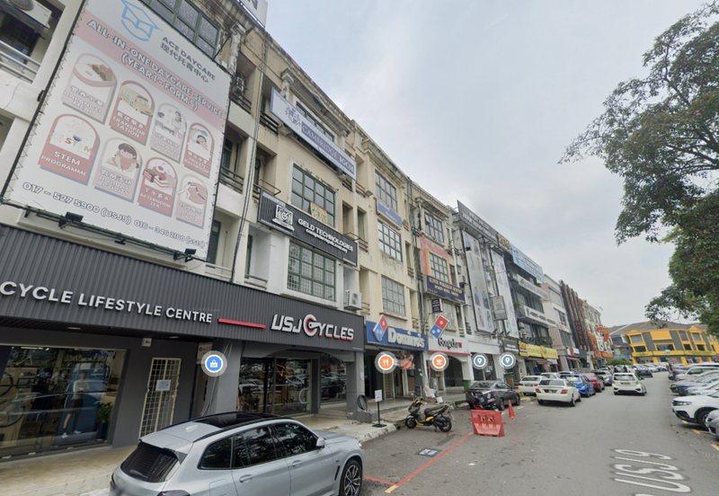 Taipan Business Centre, USJ 10