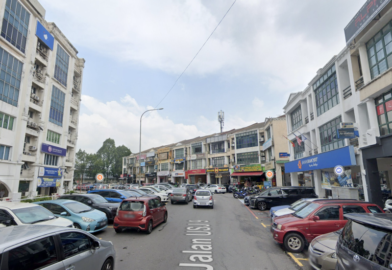 Taipan Business Centre, USJ 10