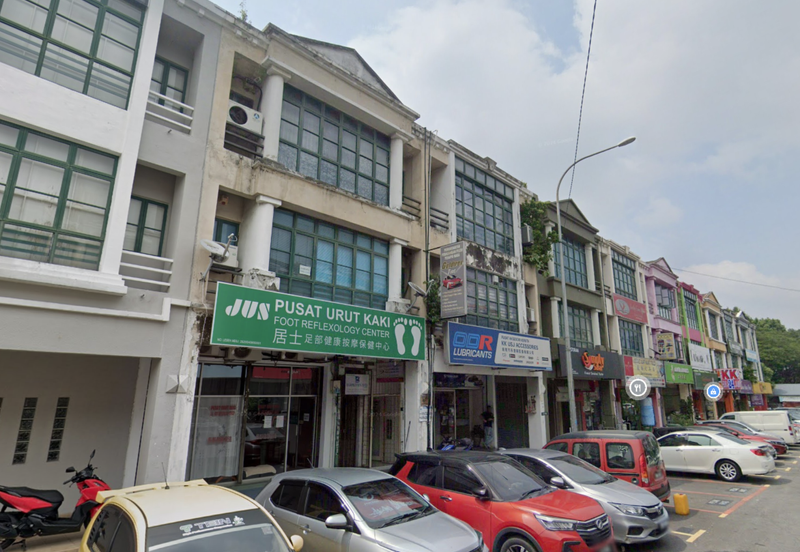 Taipan Business Centre, USJ 10