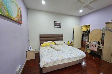 Jalan Kemuning Permai 33/43B