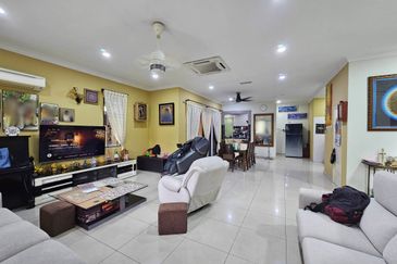 Jalan Kemuning Permai 33/43B