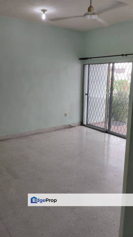 Freehold Taman Mayang Double Storey House Petaling Jaya, Selangor, Petaling Jaya