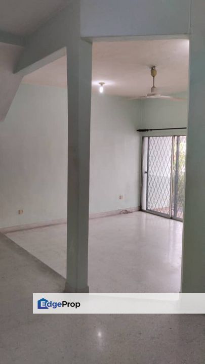 Freehold Taman Mayang Double Storey House Petaling Jaya, Selangor, Petaling Jaya