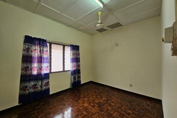 Taman Alam Megah, Seksyen 28