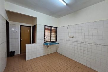 Taman Alam Megah, Seksyen 28