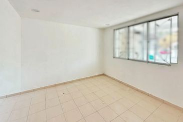 Taman Alam Megah, Seksyen 28