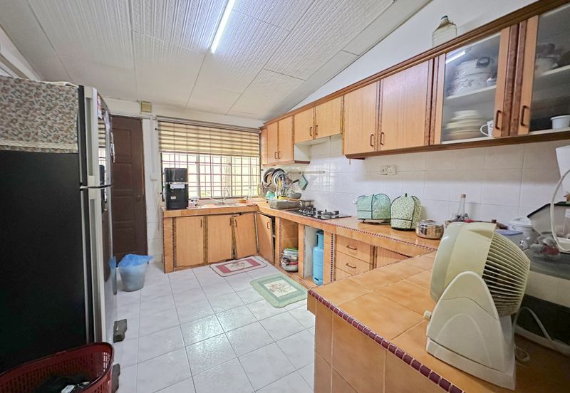 Taman Alam Megah, Seksyen 28