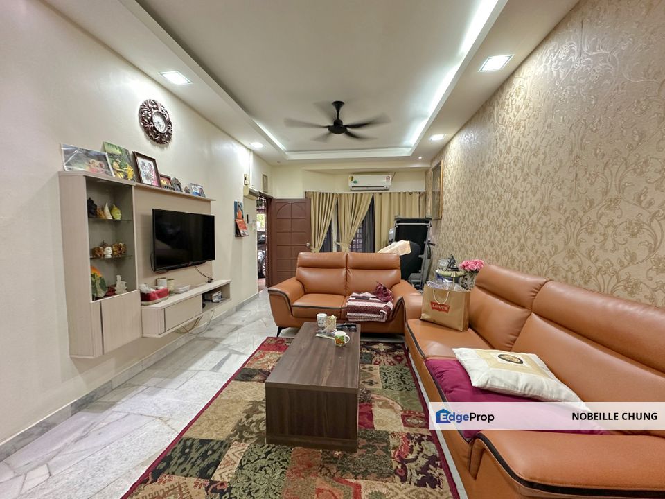 [FULL RENOVATED UNIT + KITCHEN EXTEND + FULL TILES] Taman Alam Megah Sek 27, Selangor, Shah Alam