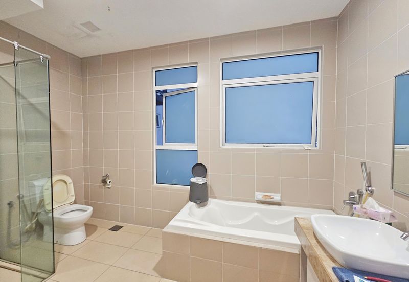 Amaya Saujana, Saujana Subang