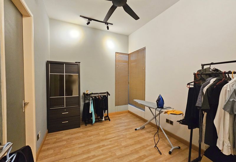 Amaya Saujana, Saujana Subang