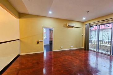 Jalan Kemuning Permai 33/41