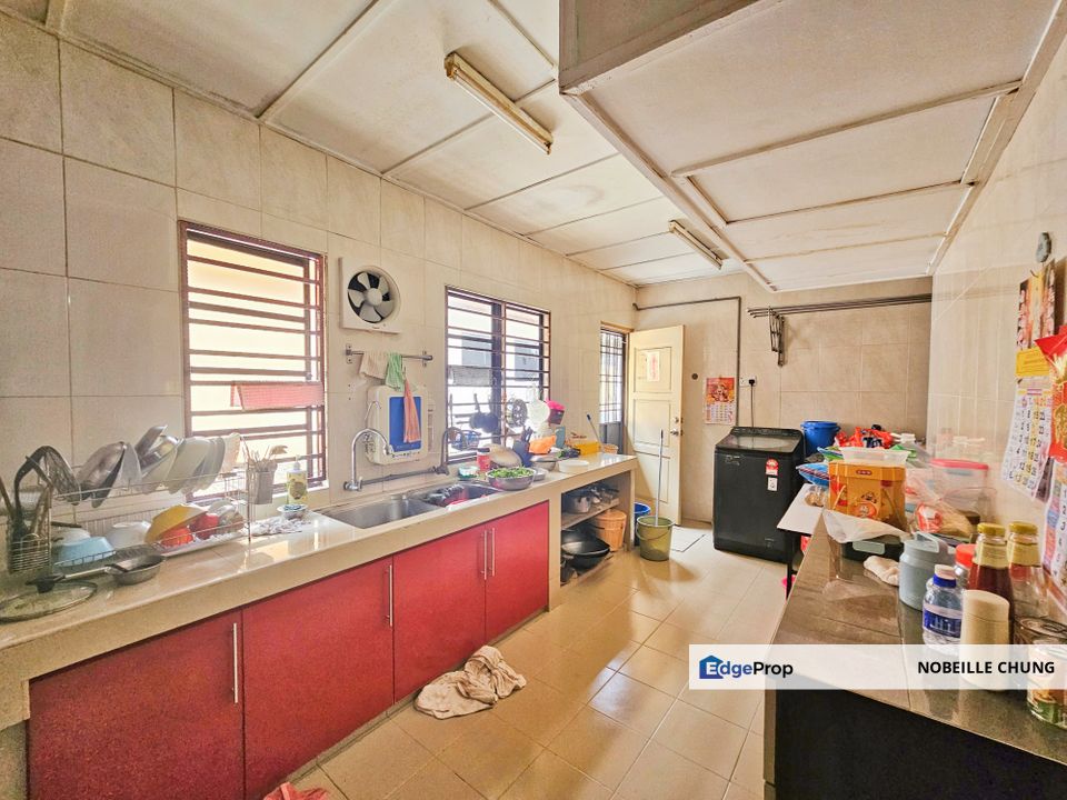 [GOOD CONDITION + FRONT & BACK EXTENDED + UPSTAIRS TILES] Putra Bahagia, Putra Heights, Subang Jaya, Selangor, Subang Jaya