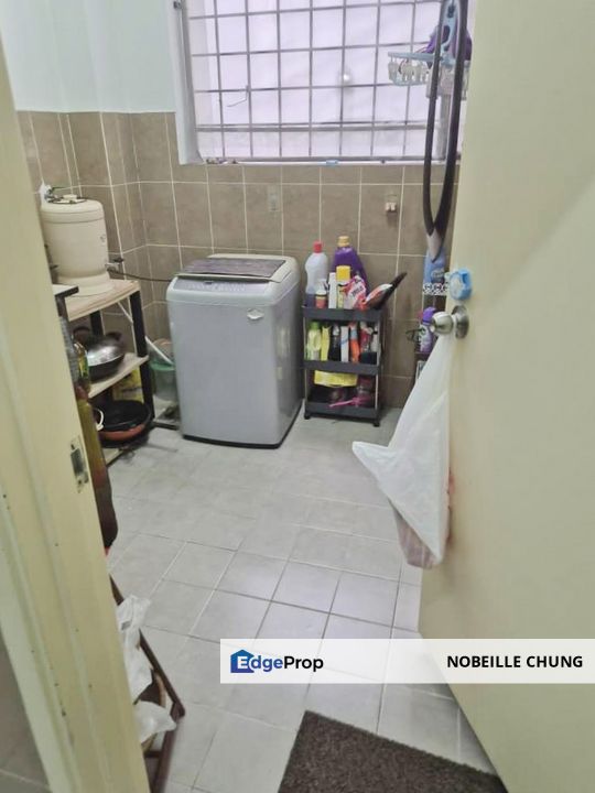 [LOWER-FLOOR UNIT + GATED GUARDED + WITH KITCHEN CABINET] Antilla Lagoon Villas, Kota Kemuning, Selangor, Kota Kemuning