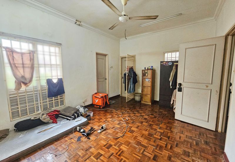 Jalan Putra Permai 10/1 T