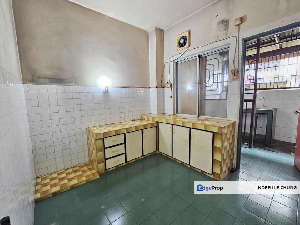 [GOOD CONDITION + GOOD LOCATION + G-FLOOR UNIT] Flat Alam Megah, Seksyen 28, Selangor, Shah Alam