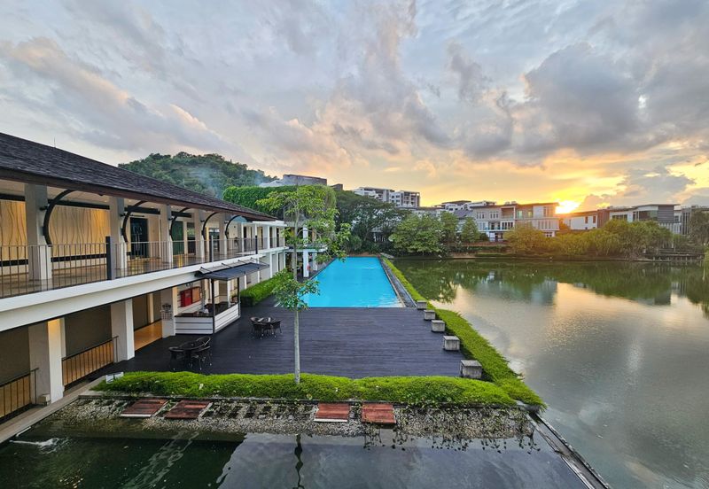 The Residence @ The Glades