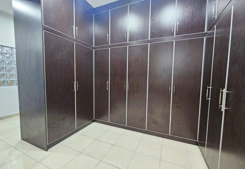 Jalan Putra Permai 10/1 M