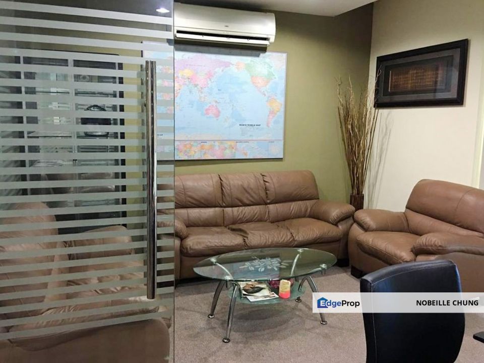 [TENANTED WITH RENTAL + GOOD LOCATION + 2ND FLOOR UNIT] Shoplot Batu Nilam, Bandar Bukit Tinggi, Klang, Selangor, Klang