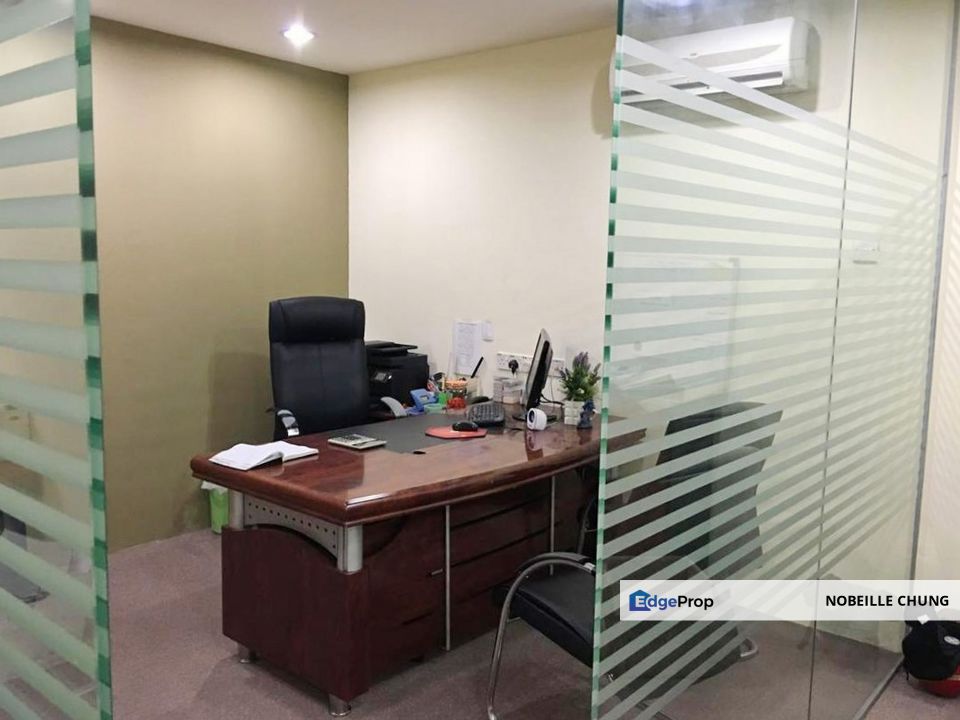 [TENANTED WITH RENTAL + GOOD LOCATION + 2ND FLOOR UNIT] Shoplot Batu Nilam, Bandar Bukit Tinggi, Klang, Selangor, Klang