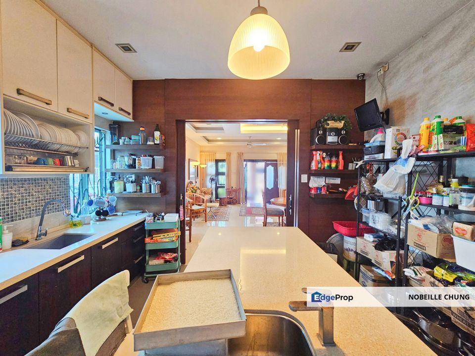 [FULL RENOVATED + ENDLOT FULL EXTEND + WITH ATTIC] 2-Sty Laman Putra, Putra Mahkota 7, Putra Heights, Subang Jaya, Selangor, Putra Heights