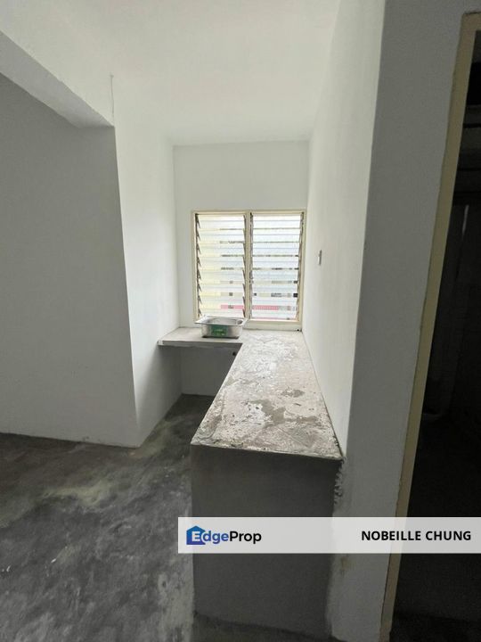 [GOOD CONDITION + GOOD LOCATION + NICE UNIT] Flat Taman Kinrara Seksyen 1, TK 1, Selangor, Puchong