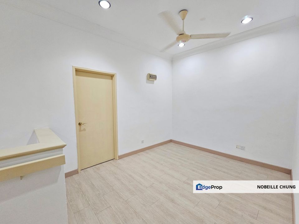[FULL RENO + LAMINATE FLOORING + WET+DRY KITCHEN] 2-Sty USJ 9, USJ 11 Subang Jaya, Selangor, USJ
