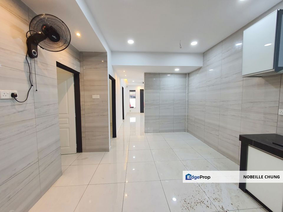 [100% LOAN + 1K BOOKING + EXTENDED KITCHEN + FULL RENOVATED] Samarinda Klang, Selangor, Klang
