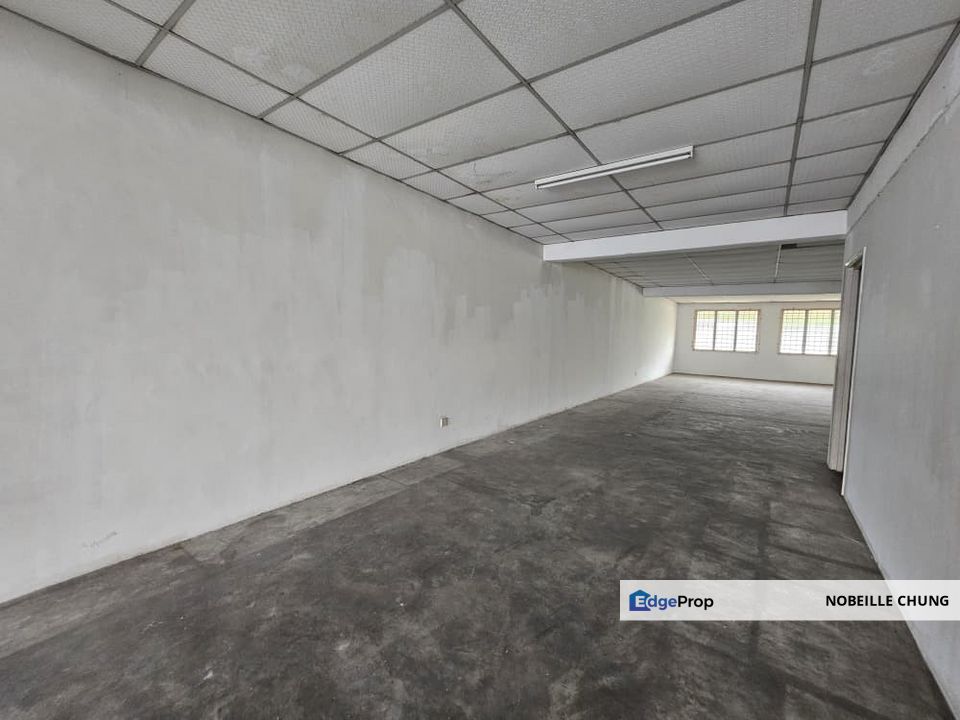 3-Sty Shoptlot Usj 21, usj 9 taipan business centre, subang jaya, Selangor, Subang Jaya