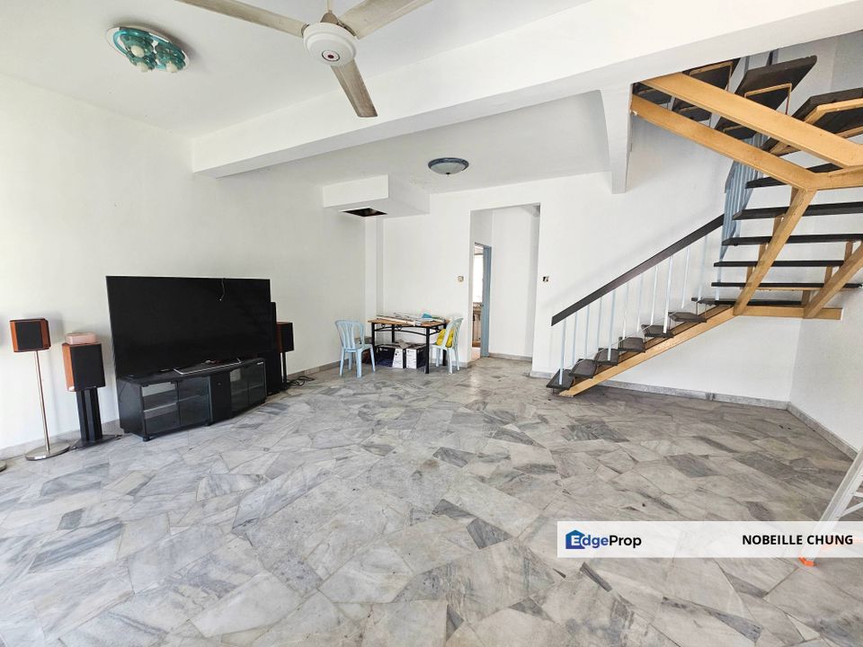 [GOOD CONDITION + GATED GUARDED + REFURBISHED] 2-Sty USJ 3, USJ 4, Subang Jaya, Selangor, Subang Jaya