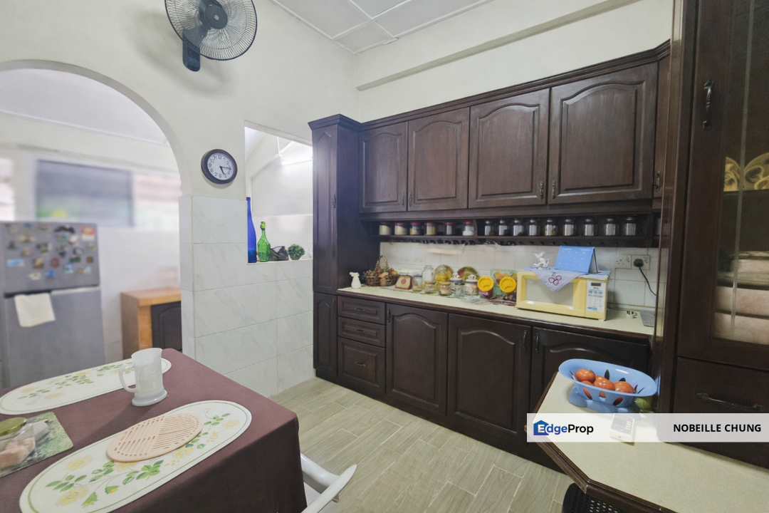 [FULL RENO + EXTEND + KITCHEN CABINET + GOOD UNIT] 1.5 Sty USJ 3, Subang Jaya, Selangor, Subang Jaya