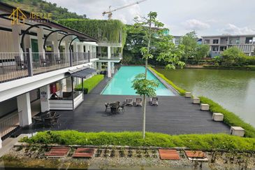 The Alcove @ The Glades, Putra Heights