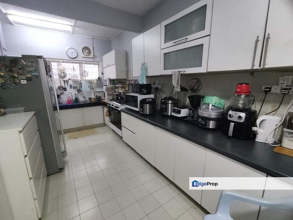 Refurbished Extended 2 Storey Terraced Putra Heights Subang Jaya, Selangor, Subang Jaya